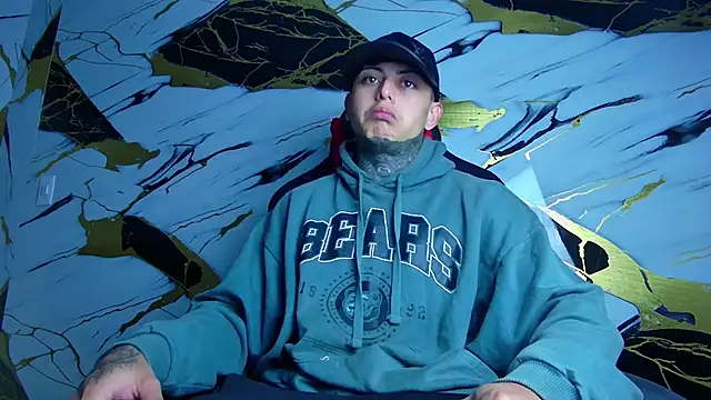 Kevin22 222 online show from 01/25/25, 02:04