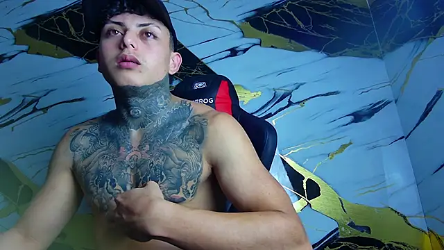 Kevin22 222 online show from 01/25/25, 08:10