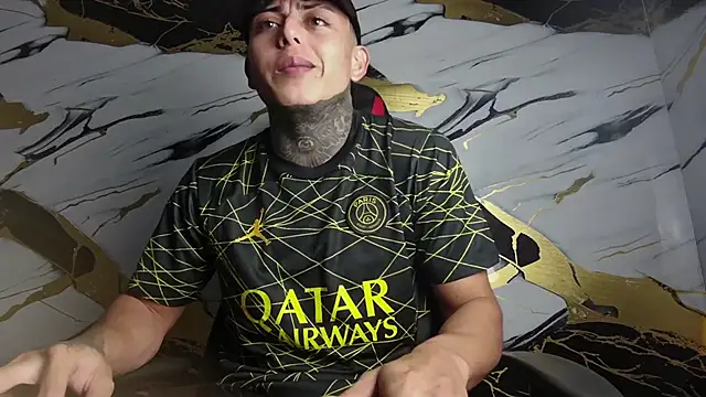 Kevin22 222 online show from 01/27/25, 03:47