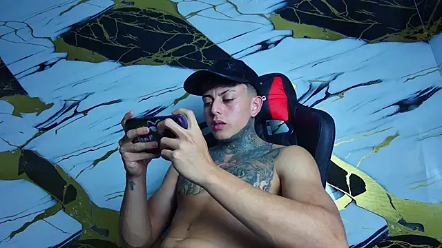 Kevin22 222 online show from 01/30/25, 05:09