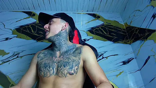 Kevin22 222 online show from 02/02/25, 06:15