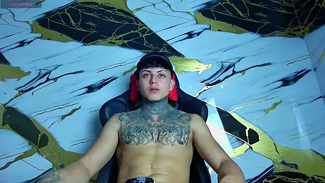 Kevin22 222 online show from 02/07/25, 08:20