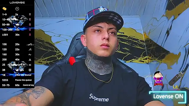 Kevin22 222 online show from 10/17/25, 06:38