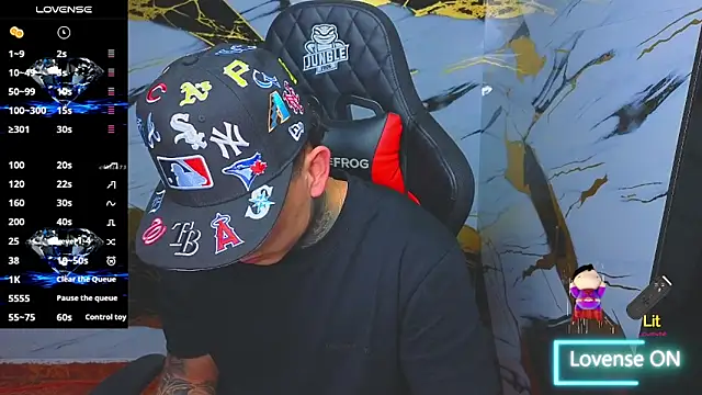 Kevin22 222 online show from 11/22/25, 06:12