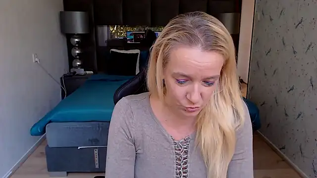 Wendysexyx online show from 10/09/25, 07:28