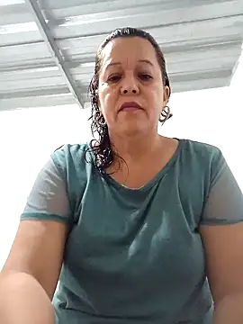 Snapshot of Fulopp15 chatting on 01/02/25, 03:40 Fulopp15 online show from 01/02/25, 03:40