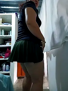 Snapshot of Fulopp15 chatting on 01/09/25, 05:00 Fulopp15 online show from 01/09/25, 05:00