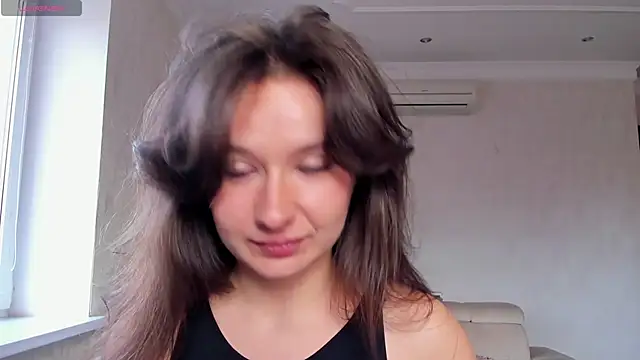 Lilith lutherlow online show from 02/08/25, 01:11