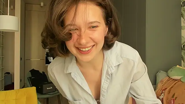 Lilith lutherlow online show from 10/03/25, 01:52