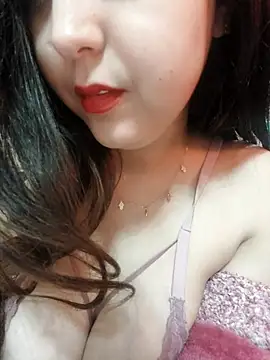 LoNa-daloua online show from 02/15/25, 06:44