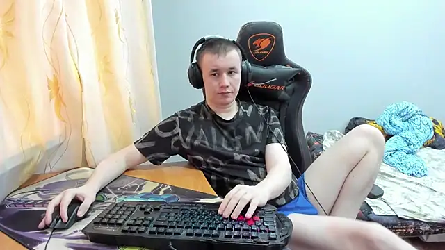 iliaskrislove online show from 10/13/25, 05:40