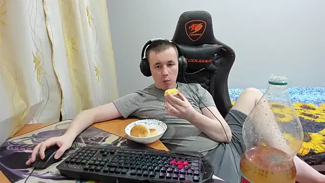 iliaskrislove online show from 10/16/25, 04:19