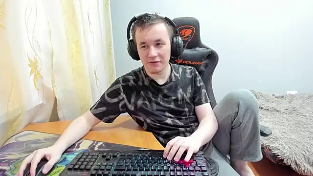 iliaskrislove online show from 11/09/25, 12:14