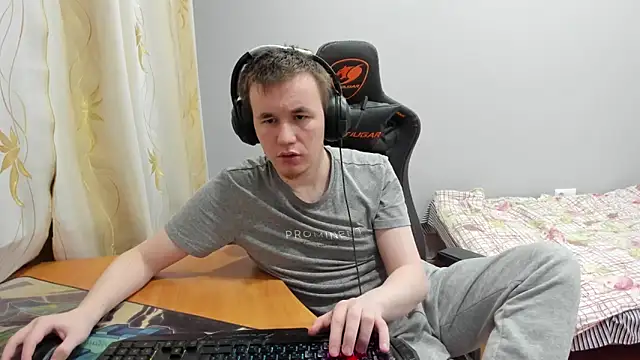 iliaskrislove online show from 11/25/25, 02:33