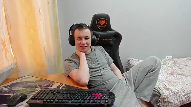 iliaskrislove online show from 11/27/25, 07:32