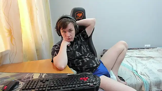 iliaskrislove online show from 04/02/26, 03:04