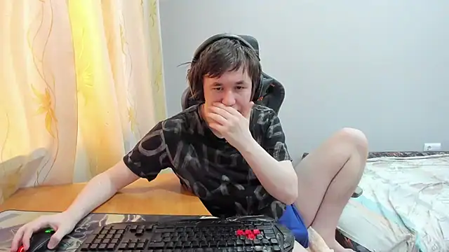 iliaskrislove online show from 04/06/26, 04:46