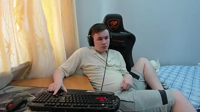 iliaskrislove online show from 05/08/26, 09:47