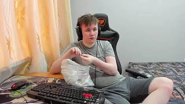iliaskrislove online show from 05/15/26, 12:39