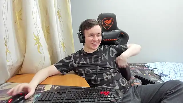 iliaskrislove online show from 05/26/26, 08:49