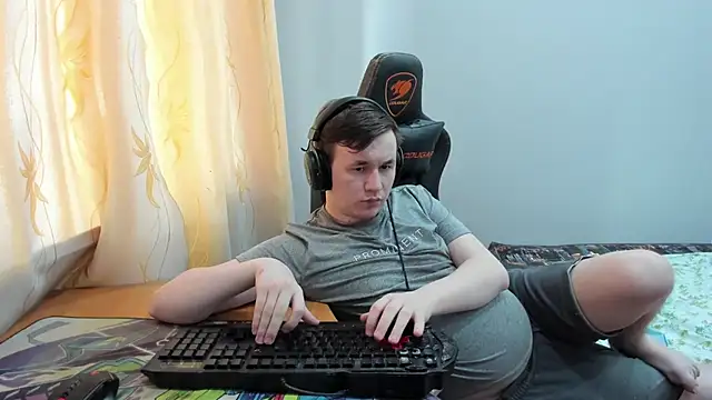 iliaskrislove online show from 06/01/26, 03:03