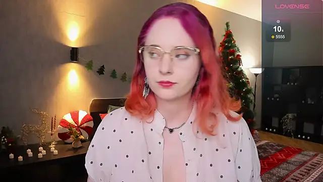 Aemilia  online show from 12/23/24, 12:08