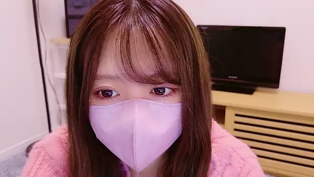 Snapshot of yuki-chi chatting on 12/08/24, 02:09 yuki-chi online show from 12/08/24, 02:09