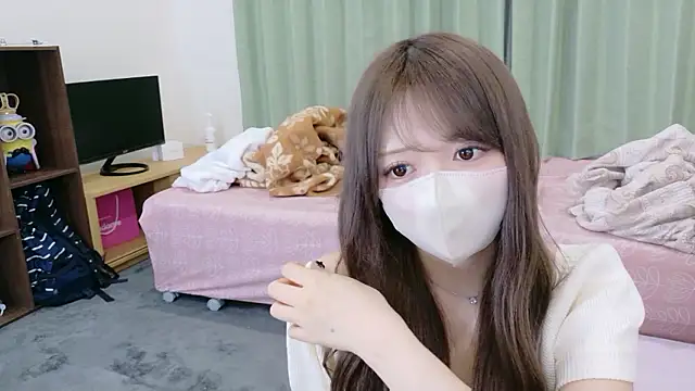 Snapshot of yuki-chi chatting on 10/05/25, 02:04 yuki-chi online show from 10/05/25, 02:04