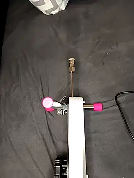 Linalicious online show from 11/20/25, 08:25