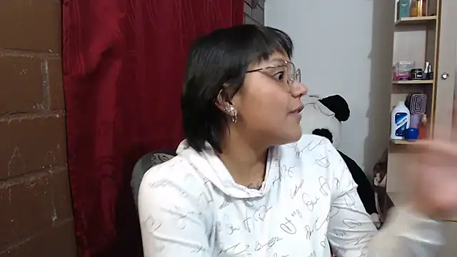 SWEETT CORY online show from 04/06/26, 02:42