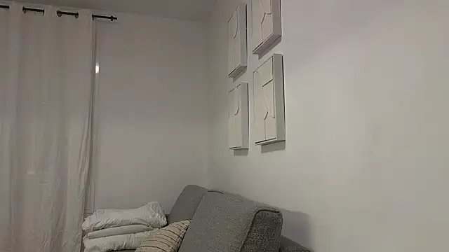 ximenawilliamss online show from 03/17/25, 10:06