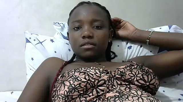 Latiffagodess online show from 10/08/25, 06:22