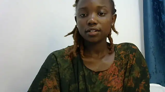 Latiffagodess online show from 02/15/26, 11:19