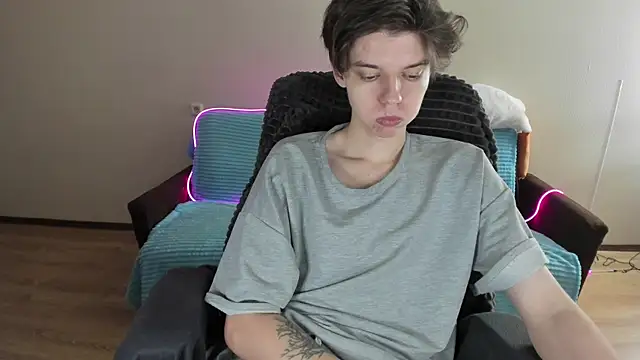 Liam sexy1 online show from 12/02/24, 05:04