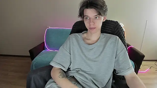 Liam sexy1 online show from 12/29/24, 07:43