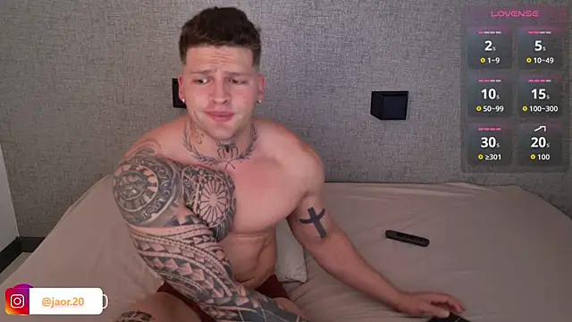 Jaor owens20 online show from 04/11/26, 12:15