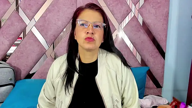 Mulan sexy01 online show from 01/17/26, 01:27