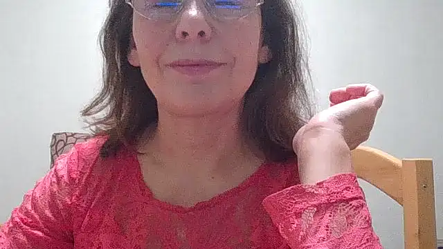 HollyJewel online show from 12/21/25, 06:15