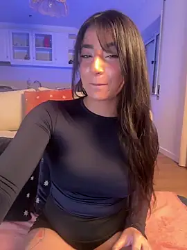 ZoeZayd online show from 04/12/26, 06:13