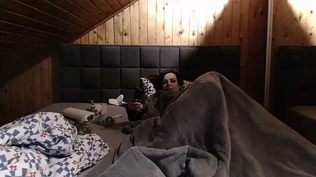 BoeseMoni1998 online show from 02/04/25, 08:06