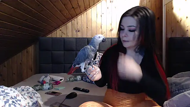 BoeseMoni1998 online show from 02/22/25, 05:55