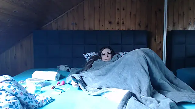 BoeseMoni1998 online show from 03/14/25, 01:02