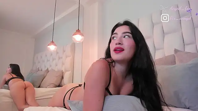 angeel fox online show from 12/21/24, 03:58