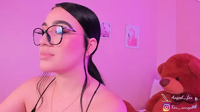 angeel fox online show from 01/09/26, 03:42