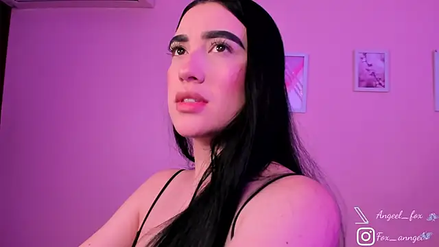 angeel fox online show from 04/09/26, 03:39