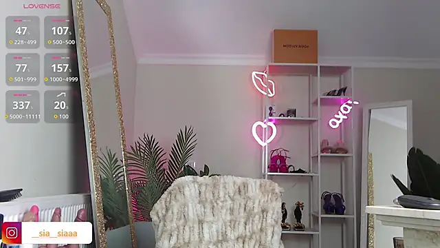 ArianaArianna online show from 02/28/26, 09:43