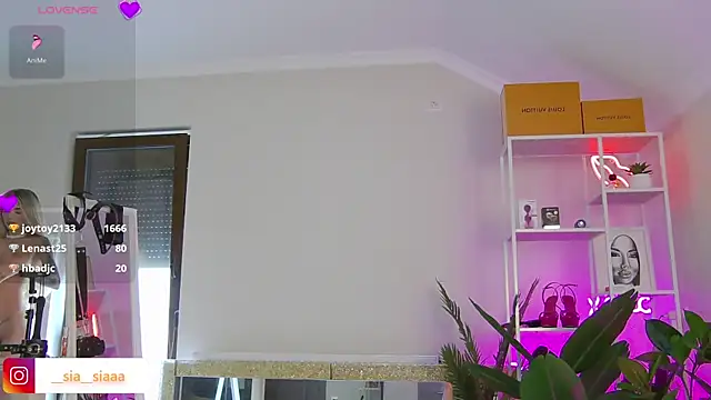 ArianaArianna online show from 05/11/26, 02:45