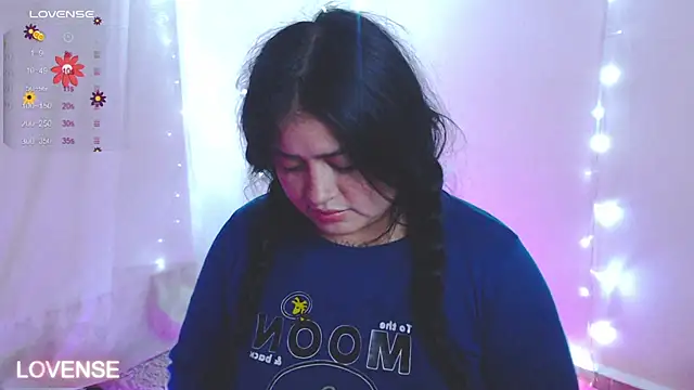 Snapshot of PamelaDoouce chatting on 01/22/25, 11:01 PamelaDoouce online show from 01/22/25, 11:01