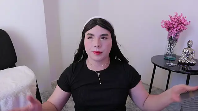 Snapshot of meloddysky chatting on 09/09/25, 03:44 meloddysky online show from 09/09/25, 03:44