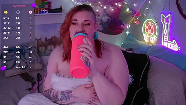 opalreigning online show from 01/03/25, 11:57